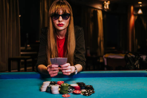 10 2d app showing live blackjack table with dealer and player interface